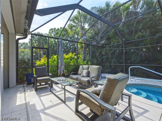 7862 Founders LN, Naples, FL 34104