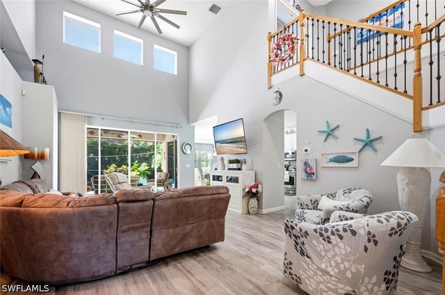 7862 Founders LN, Naples, FL 34104