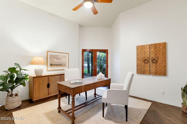 10500 N Starsearcher Place, Oro Valley, AZ 85737