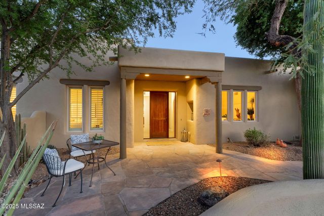 10500 N Starsearcher Place, Oro Valley, AZ 85737