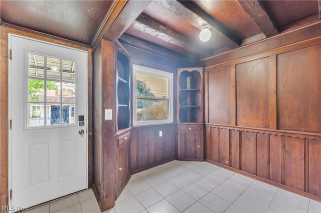 19330 Monterey Avenue, Euclid, OH 44119