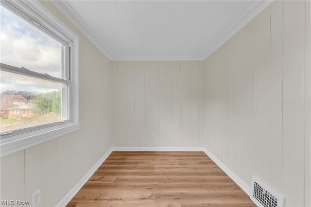 19330 Monterey Avenue, Euclid, OH 44119