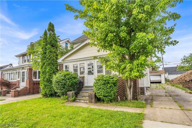 19330 Monterey Avenue, Euclid, OH 44119