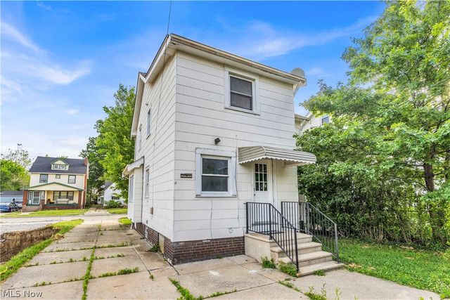 19330 Monterey Avenue, Euclid, OH 44119