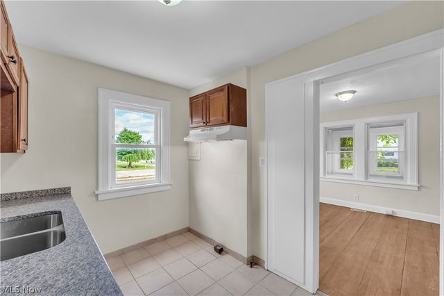 19330 Monterey Avenue, Euclid, OH 44119