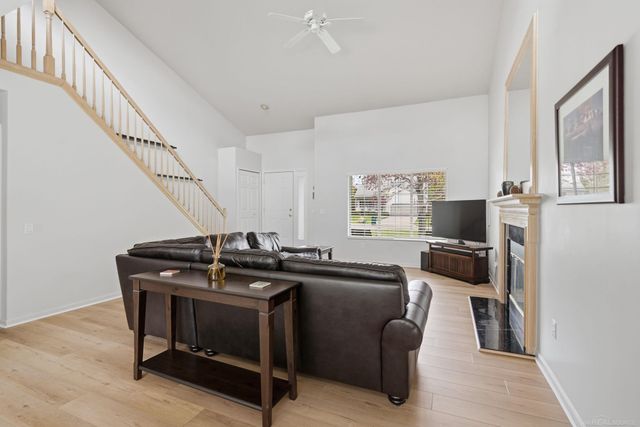 1048 Yale Drive, Oxford, MI 48371