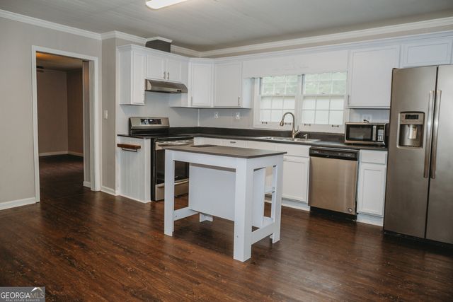 1966 River Street NE, Conyers, GA 30012
