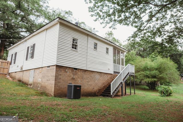 1966 River Street NE, Conyers, GA 30012