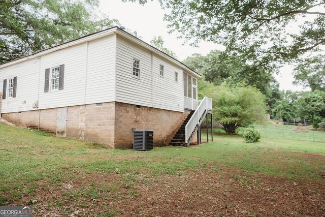 1966 River Street NE, Conyers, GA 30012