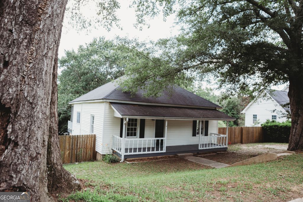 1966 River Street NE, Conyers, GA 30012