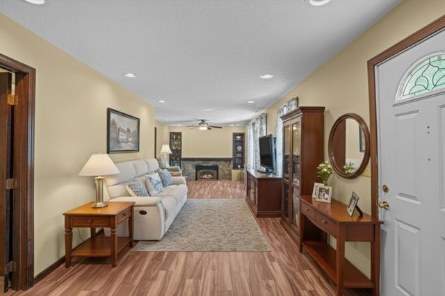 19 Keller Ave, Swansea, MA 02777