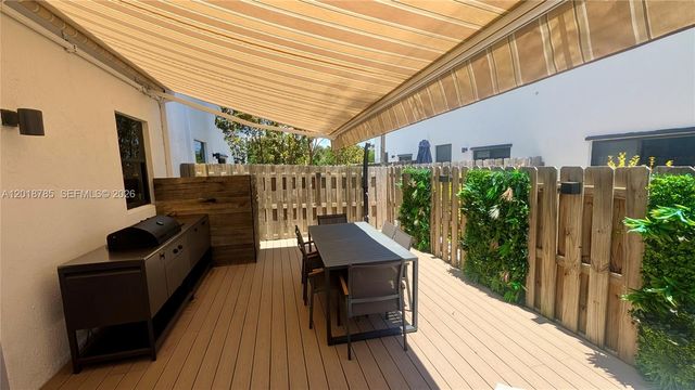 20865 NE 7th Court, Miami, FL 33179