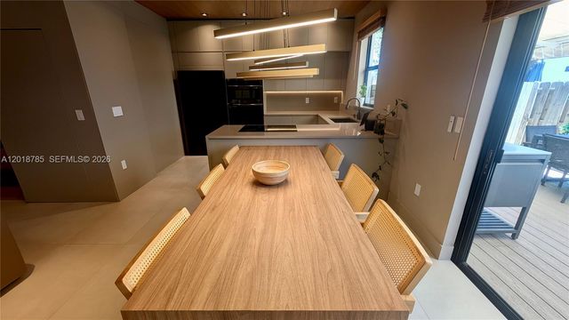 20865 NE 7th Court, Miami, FL 33179