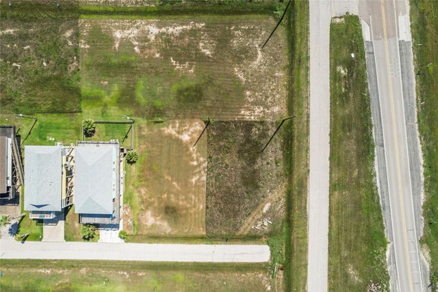 3 Balboa Boulevard, Freeport, TX 77541