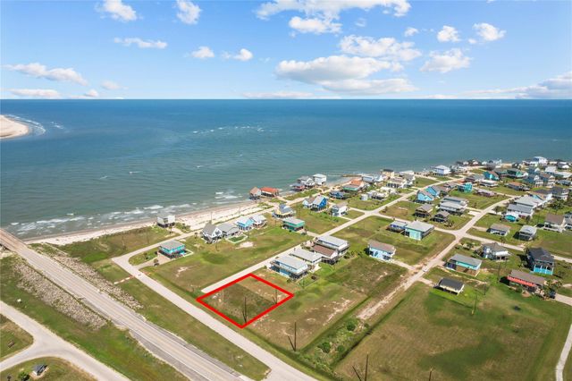 3 Balboa Boulevard, Freeport, TX 77541