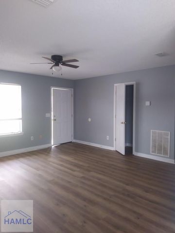 833 Ann Drive, Hinesville, GA 31313