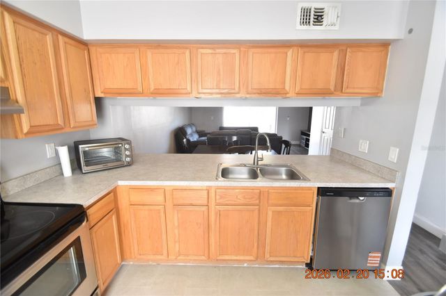 5106 SUNRIDGE PALMS DRIVE 13, Tampa, FL 33617