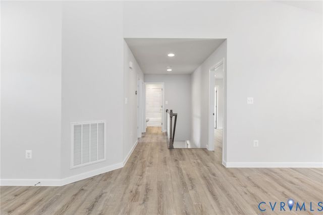 226 Sea Cliff Dr, Ruther Glen, VA 22546
