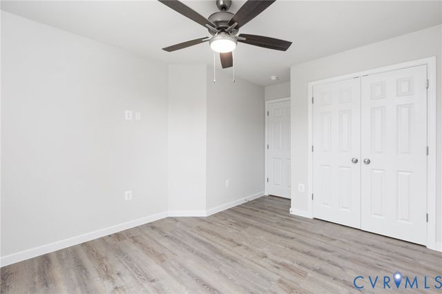 226 Sea Cliff Dr, Ruther Glen, VA 22546