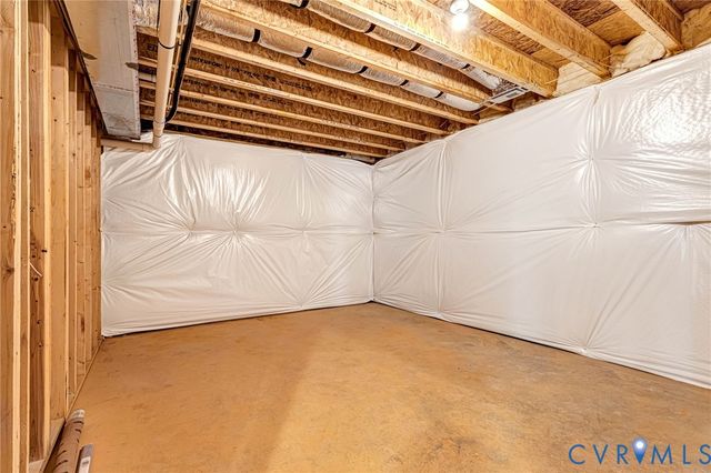 226 Sea Cliff Dr, Ruther Glen, VA 22546