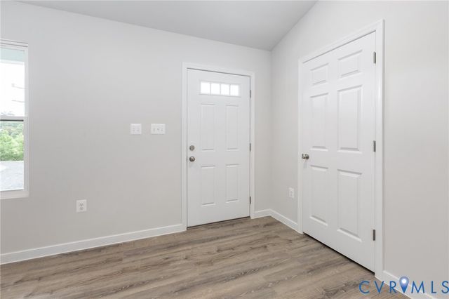 226 Sea Cliff Dr, Ruther Glen, VA 22546
