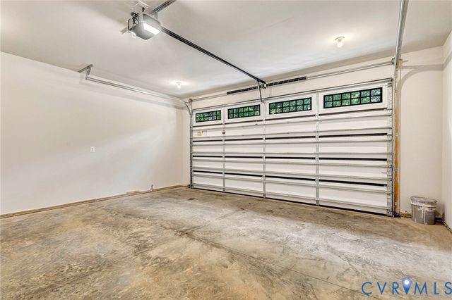 226 Sea Cliff Dr, Ruther Glen, VA 22546