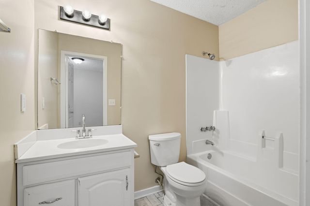 120 Luden Drive C, Summerville, SC 29483