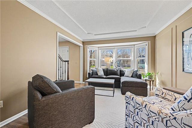 16122 W 80th Street, Lenexa, KS 66219