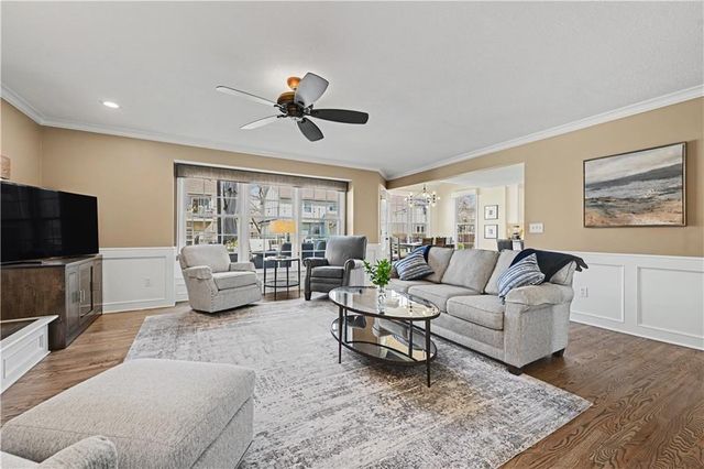 16122 W 80th Street, Lenexa, KS 66219