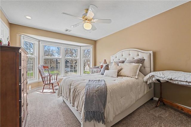 16122 W 80th Street, Lenexa, KS 66219