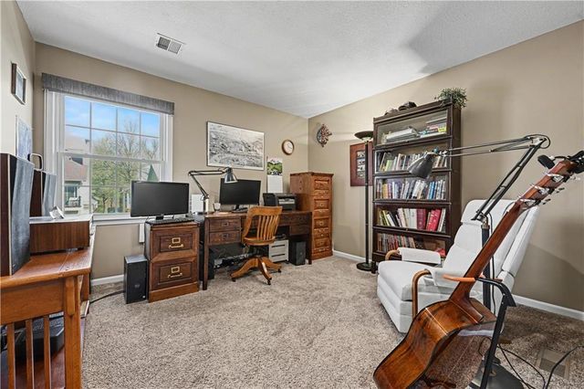 16122 W 80th Street, Lenexa, KS 66219