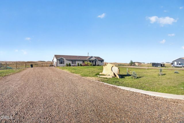 3223 125y Avenue NW, Watford City, ND 58854 property photo