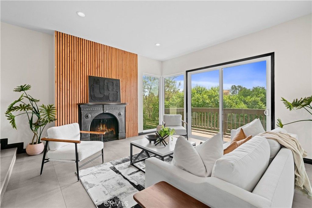 18 Rana 58, Irvine, CA 92612 — exterior
