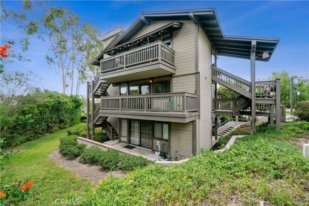 18 Rana 58, Irvine, CA 92612 — photo 4