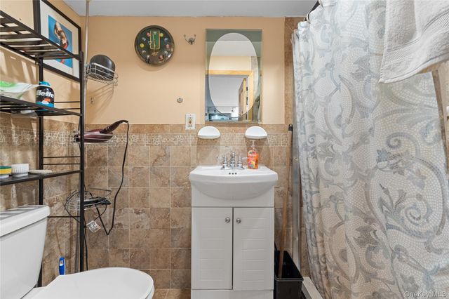 548 Bolton Avenue, Bronx, NY 10473