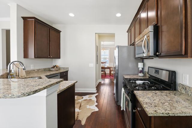 104 Crossandra Avenue, Summerville, SC 29483