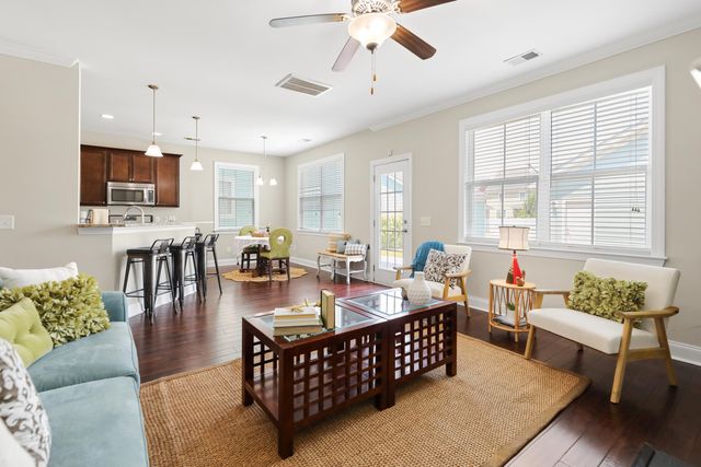 104 Crossandra Avenue, Summerville, SC 29483