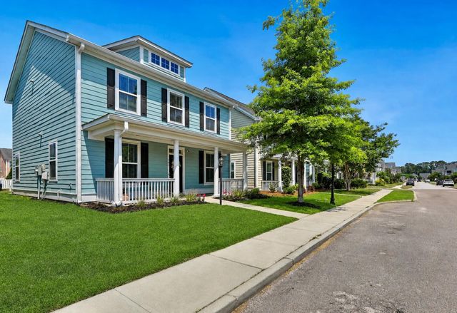 104 Crossandra Avenue, Summerville, SC 29483
