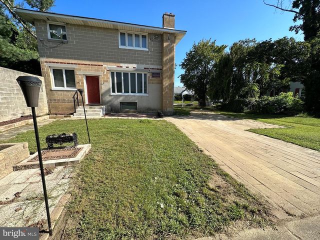 7 W ALMOND ST, Vineland, NJ 08360