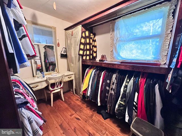 7 W ALMOND ST, Vineland, NJ 08360