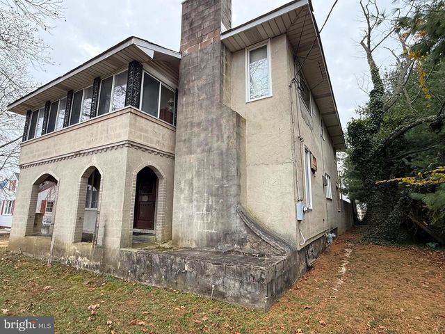 7 W ALMOND ST, Vineland, NJ 08360