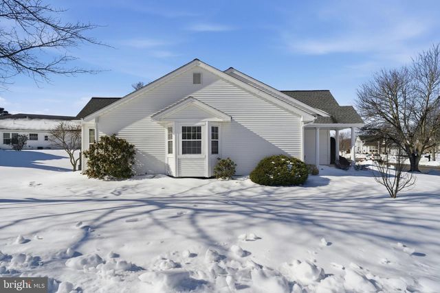 76 MIRAGE BLVD, Barnegat, NJ 08005