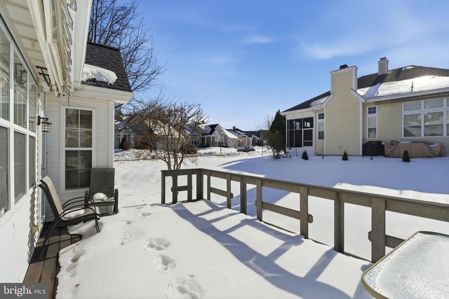 76 MIRAGE BLVD, Barnegat, NJ 08005