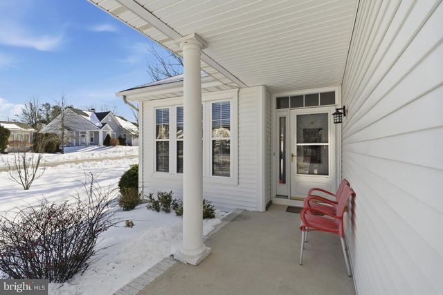 76 MIRAGE BLVD, Barnegat, NJ 08005