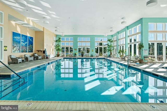 76 MIRAGE BLVD, Barnegat, NJ 08005