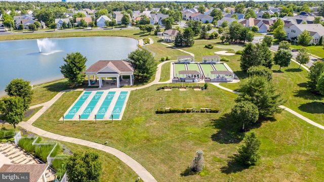 76 MIRAGE BLVD, Barnegat, NJ 08005