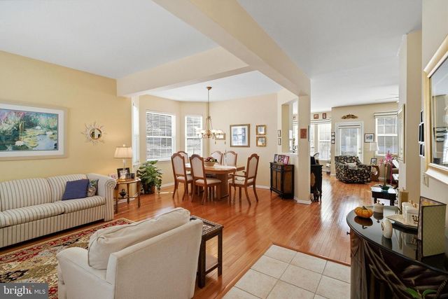 76 MIRAGE BLVD, Barnegat, NJ 08005