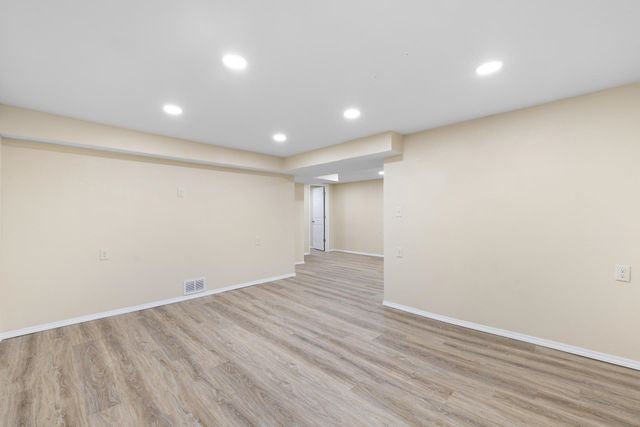 2616 VALLEY STREET, Minot, ND 58701