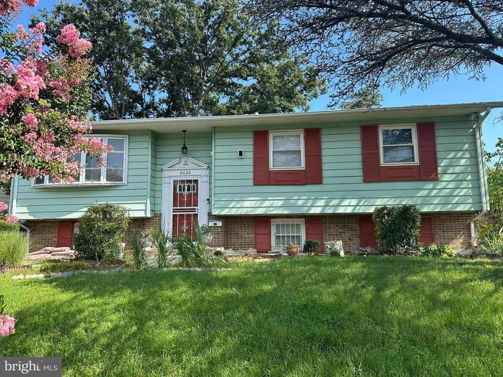 8020 TIFFANY LN, Lanham, MD 20706