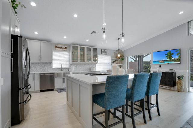 7348 Trentino Way, Boynton Beach, FL 33472